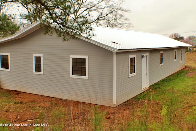 view of side of property