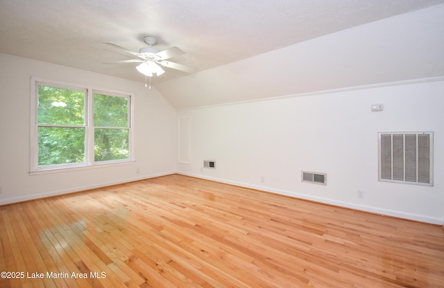 485 Ridgeview Dr, Alexander City, AL 35010 - bonus room with light wood finished floors, a ceiling fan, and lofted ceiling