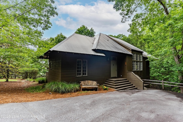 view of front of house