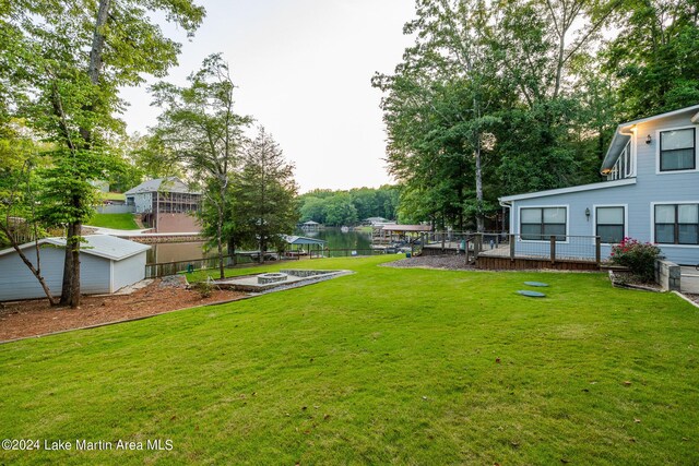 view of yard with a water view