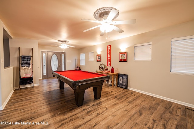 playroom featuring ceiling fan, hardwood / wood-style floors, and pool table