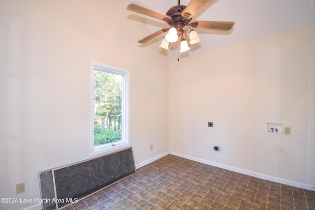 unfurnished room featuring ceiling fan