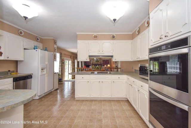 kitchen with kitchen peninsula, stainless steel appliances, white cabinetry, and ornamental molding