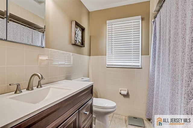 20 Melville Rd, Edison, NJ 08817 - full bath with tile walls, vanity, a shower with shower curtain, and a wainscoted wall