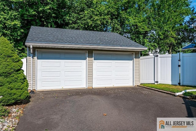 20 Melville Rd, Edison, NJ 08817 - view of detached garage