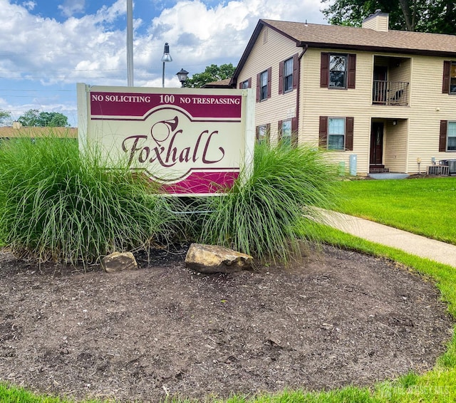 33 Foxhall St Unit B, Middlesex, NJ 08846 - community sign featuring a yard