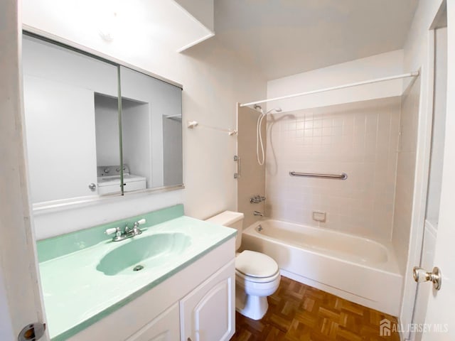 33 Foxhall St Unit B, Middlesex, NJ 08846 - full bath featuring bathing tub / shower combination, vanity, and washer / dryer