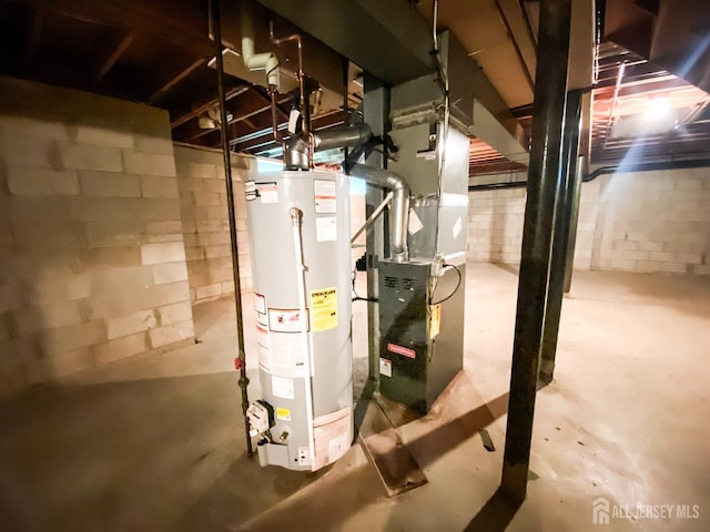 33 Foxhall St Unit B, Middlesex, NJ 08846 - utility room featuring water heater