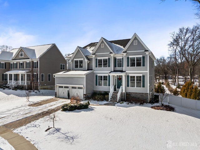 view of front of house featuring a garage