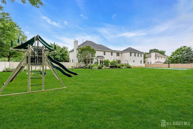 3 Malibu Ct, Jackson, NJ 08527 - view of jungle gym