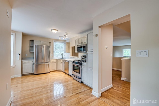 2 Hiram Sq, New Brunswick, NJ 08901 - photo 7