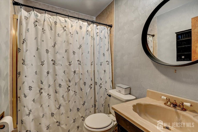 12 Euclid Rd, South Amboy, NJ 08879 - full bath featuring vanity and curtained shower