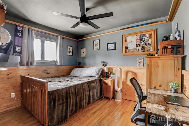 12 Euclid Rd, South Amboy, NJ 08879 - bedroom with wood finished floors and a ceiling fan