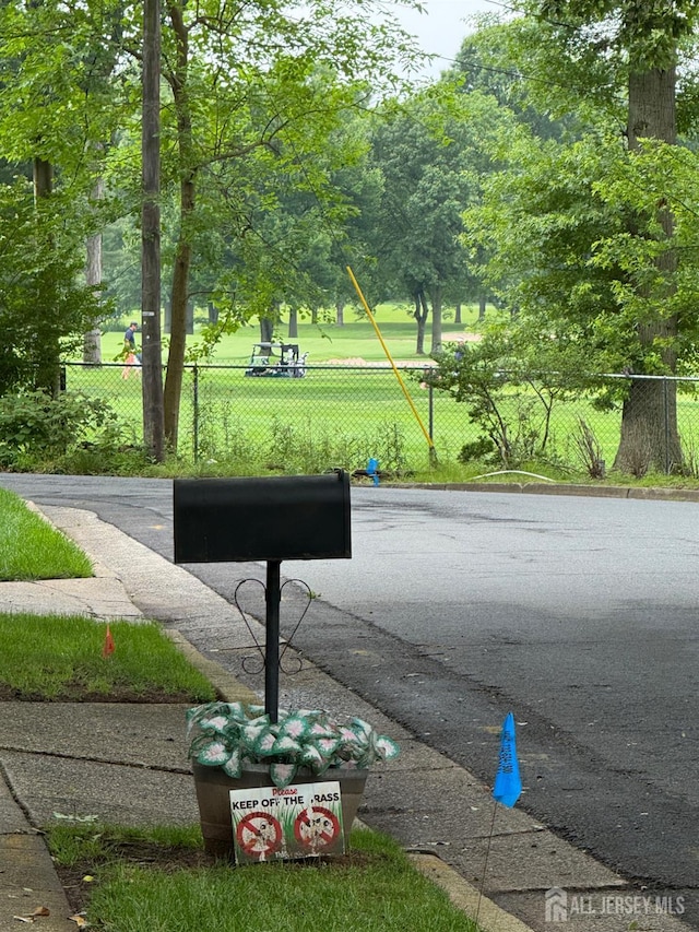 13 Concord St, Edison, NJ 08820 - view of street