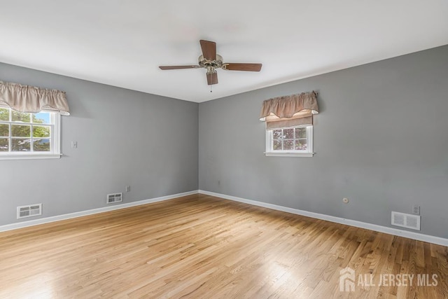 318 Ambrose Ave, Middlesex, NJ 08846 - unfurnished room featuring ceiling fan and light wood-style flooring