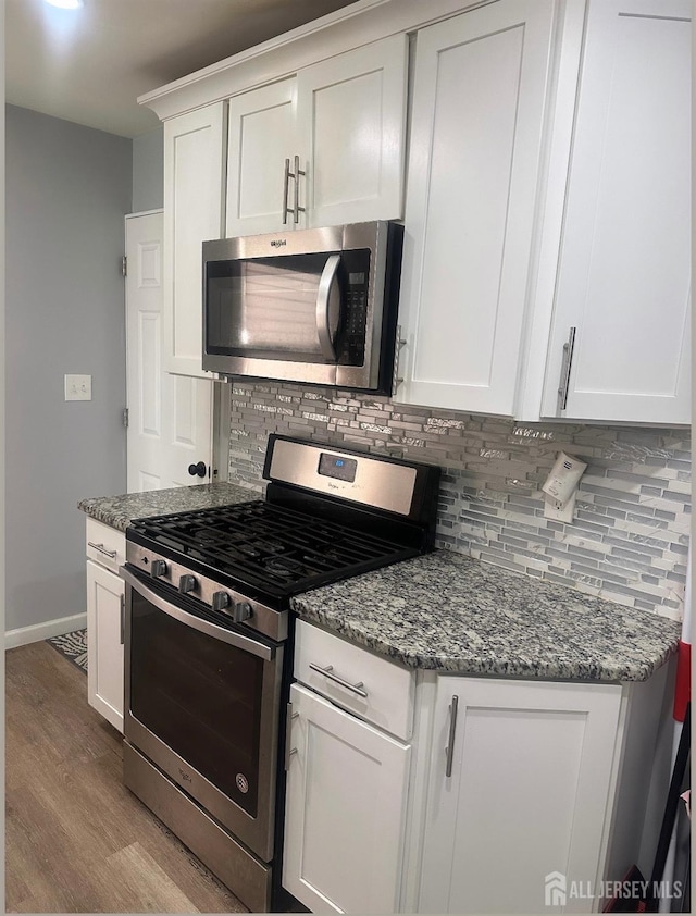 54 Laurel St, Perth Amboy, NJ 08861 - photo 5