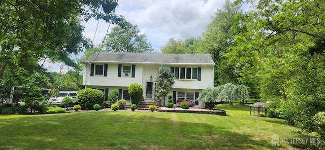 95 Gravel Hill-Spotswood Rd, Monroe, NJ 08831 - split foyer home with a front lawn