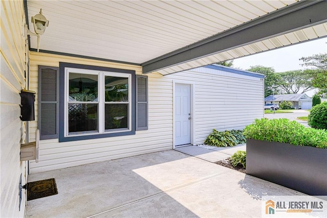 73 Chatham Dr Unit 73A, Monroe, NJ 08831 - view of patio / terrace