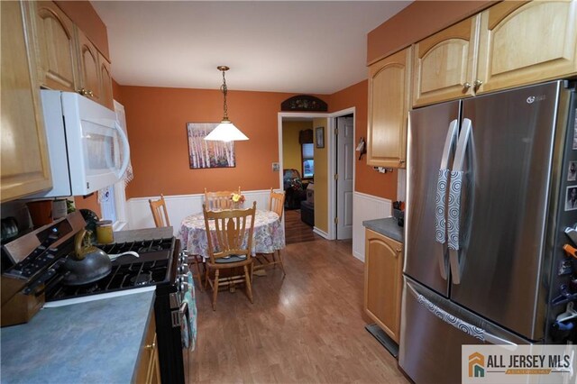 180 Correja Ave, Iselin, NJ 08830 - photo 8