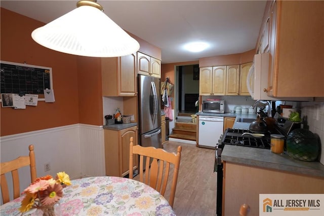 180 Correja Ave, Iselin, NJ 08830 - photo 9