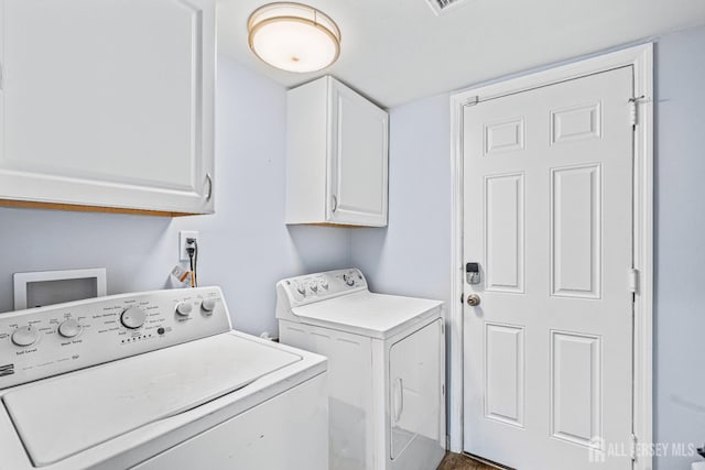 215 Kingsberry Dr, Franklin Twsp, NJ 08873 - laundry area with cabinet space and washing machine and clothes dryer