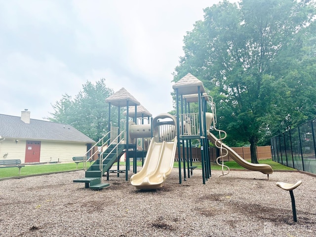 68 Bradford Ct, Matawan, NJ 07747 - photo 21