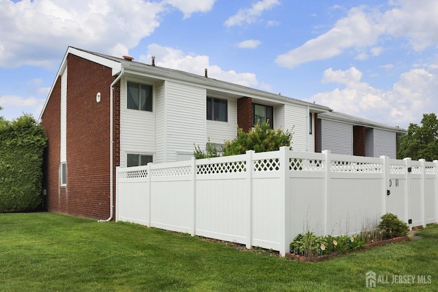 1-G Quincy Cir S, Brunswick, NJ 08810 - view of front of property with brick siding