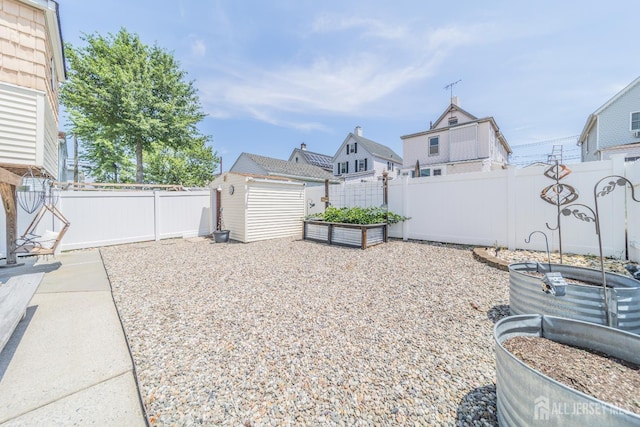 28 N Whittier St, Carteret, NJ 07008 - photo 31