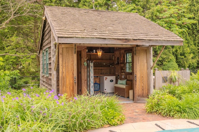 7 Finch Ct, West Windsor, NJ 08550 - view of outbuilding