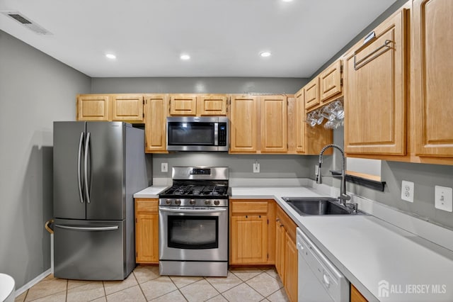 231 Vasser Dr, Piscataway, NJ 08854 - photo 10