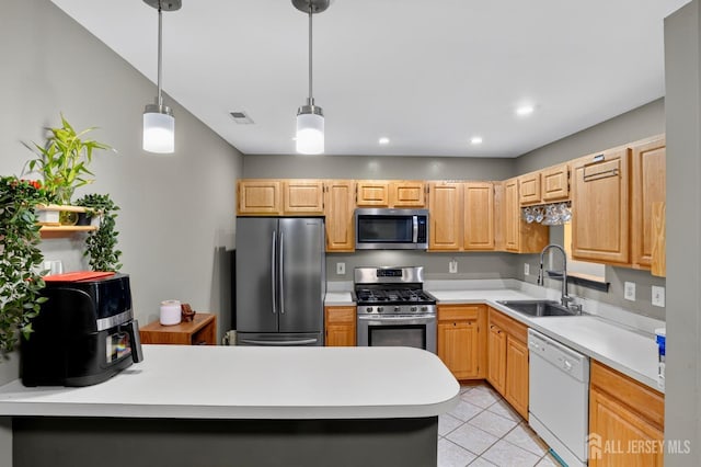231 Vasser Dr, Piscataway, NJ 08854 - photo 12