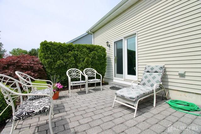 124 Chichester Rd, Monroe, NJ 08831 - view of patio / terrace