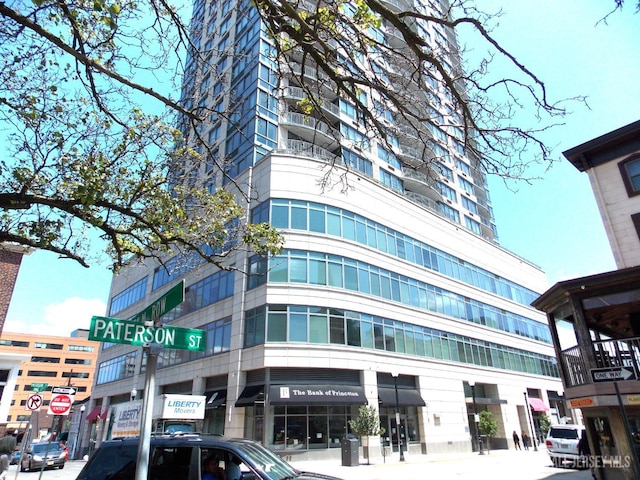 1 Spring St Unit 1205, New Brunswick, NJ 08901 - view of property