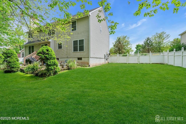 11 Patio Ct, Monroe, NJ 08831 - view of rear view of property