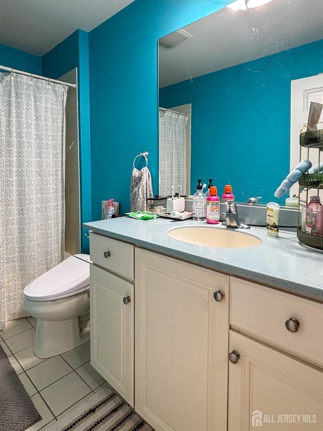 23 Keswick Cir, Monroe, NJ 08831 - full bath with vanity, toilet, tile patterned floors, and a shower with curtain
