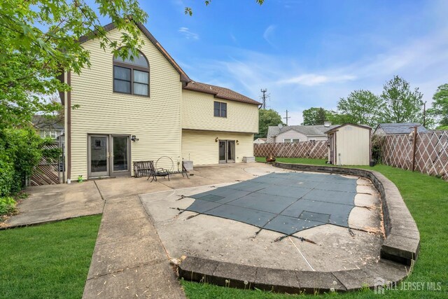 28 Colton Rd, Edison, NJ 08817 - back of house featuring a patio