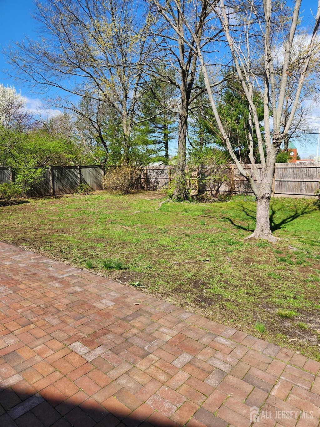 5 Eastern Dr, South Brunswick, NJ 08824 - view of yard with a fenced backyard and a patio area