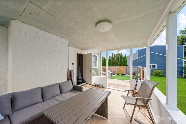 11 Stockton Rd, New Brunswick, NJ 08901 - sunroom with an outdoor hangout area