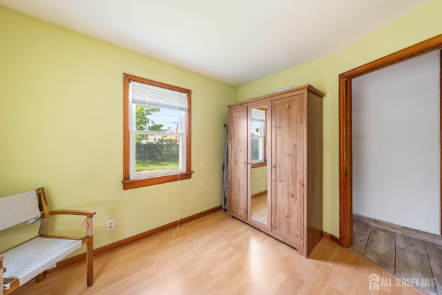 86 Lawrence St, Fords, NJ 08863 - unfurnished room featuring light wood-style floors and baseboards