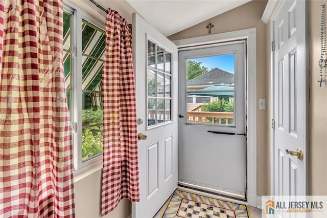 77 Navesink Ave, Middletown, NJ 07748 - entryway with lofted ceiling