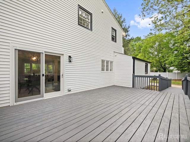 8 S Surrey Ln, East Brunswick, NJ 08816 - view of wooden deck