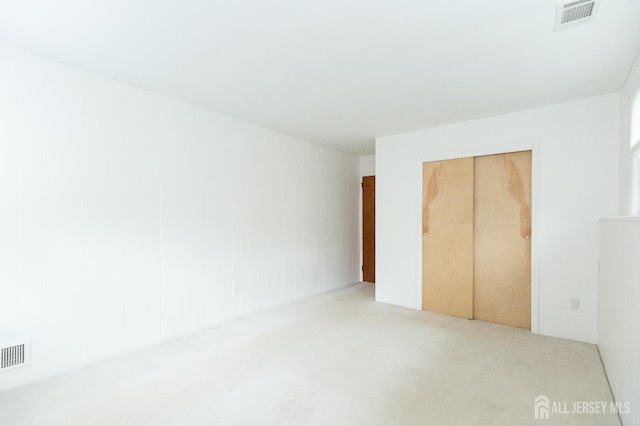 28 Beechwood Ave, Edison, NJ 08837 - unfurnished bedroom featuring carpet and a closet
