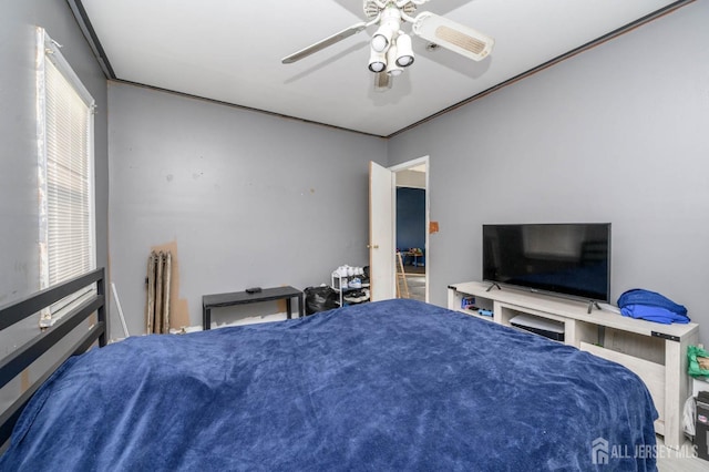 bedroom with a ceiling fan