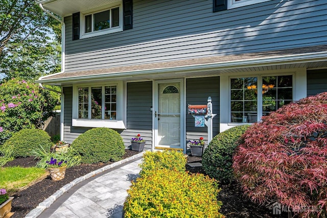 40 Hastings Rd, South Brunswick, NJ 08824 - entrance to property with covered porch