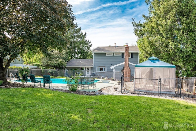 40 Hastings Rd, South Brunswick, NJ 08824 - view of pool featuring a patio area