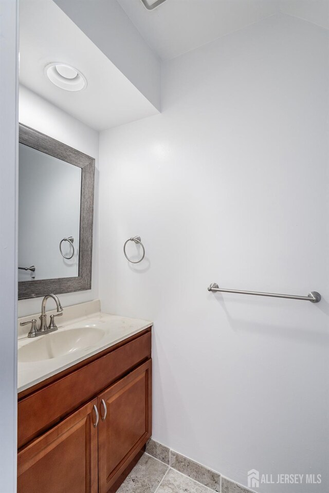 804 Timber Oaks Rd, Edison, NJ 08820 - photo 14