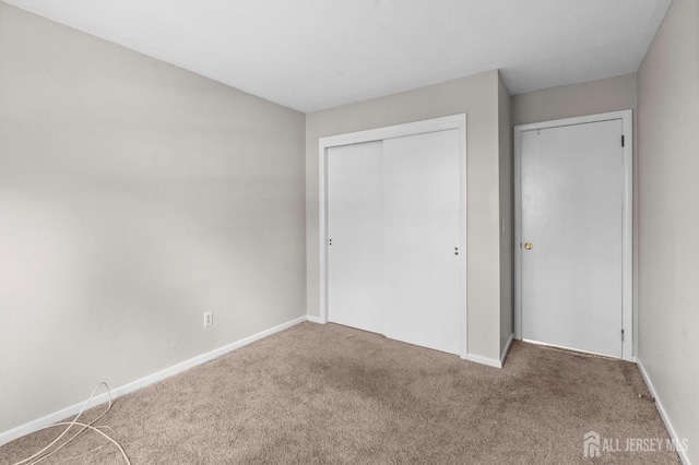 31 Hanover Sq, Middlesex, NJ 08846 - unfurnished bedroom with carpet flooring and a closet