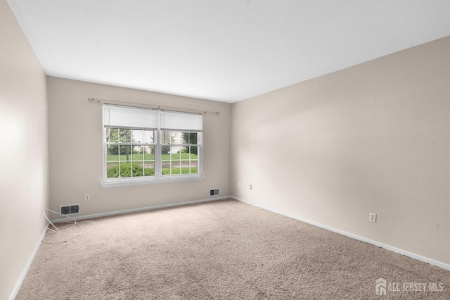 31 Hanover Sq, Middlesex, NJ 08846 - spare room with carpet and baseboards