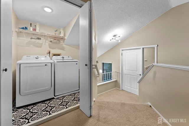 473 E Sayre Dr, Middlesex, NJ 08540 - laundry room featuring washer and dryer, carpet flooring, and a textured ceiling