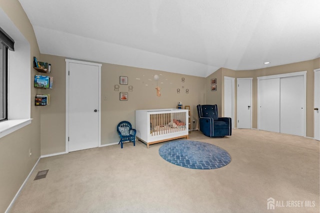 473 E Sayre Dr, Middlesex, NJ 08540 - unfurnished room featuring carpet